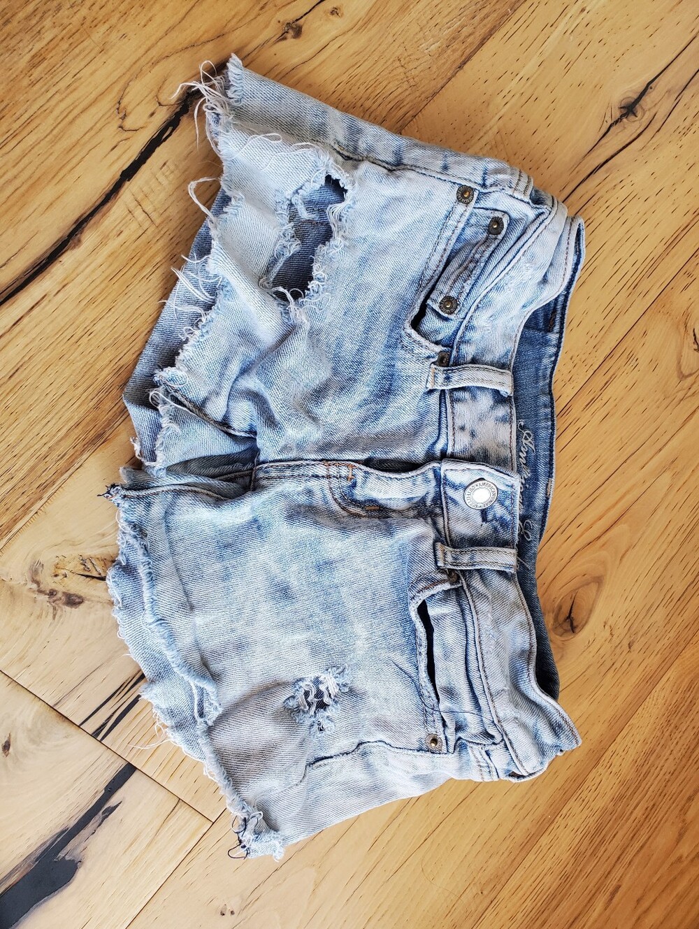 American Eagle Outfitters Light Wash Distressed Denim Shorts